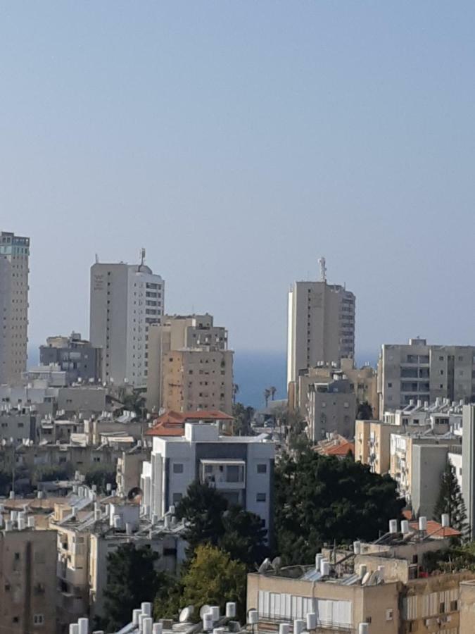 The Airy Loft - Bat Yam Apartment Exterior photo
